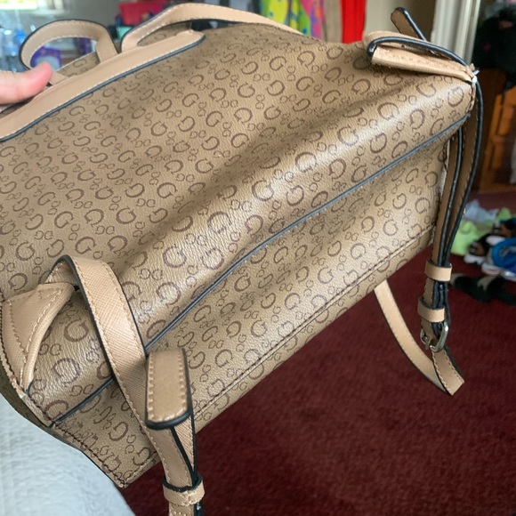 Guess backpack - Picture 4 of 6